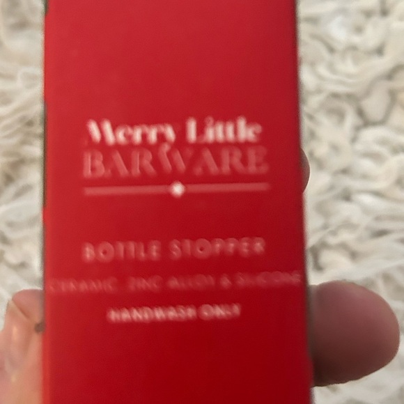 Merry Little Barware Elf Gnome Bottle Stopper Christmas - Picture 3 of 4